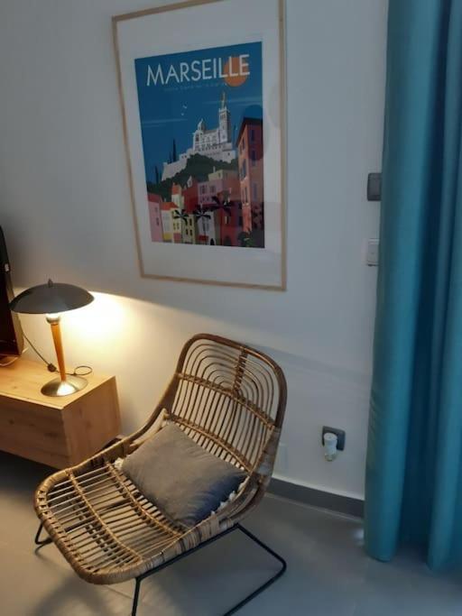 Grand Studio Avec Patio Marseille Ngoại thất bức ảnh