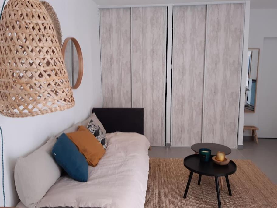 Grand Studio Avec Patio Marseille Ngoại thất bức ảnh