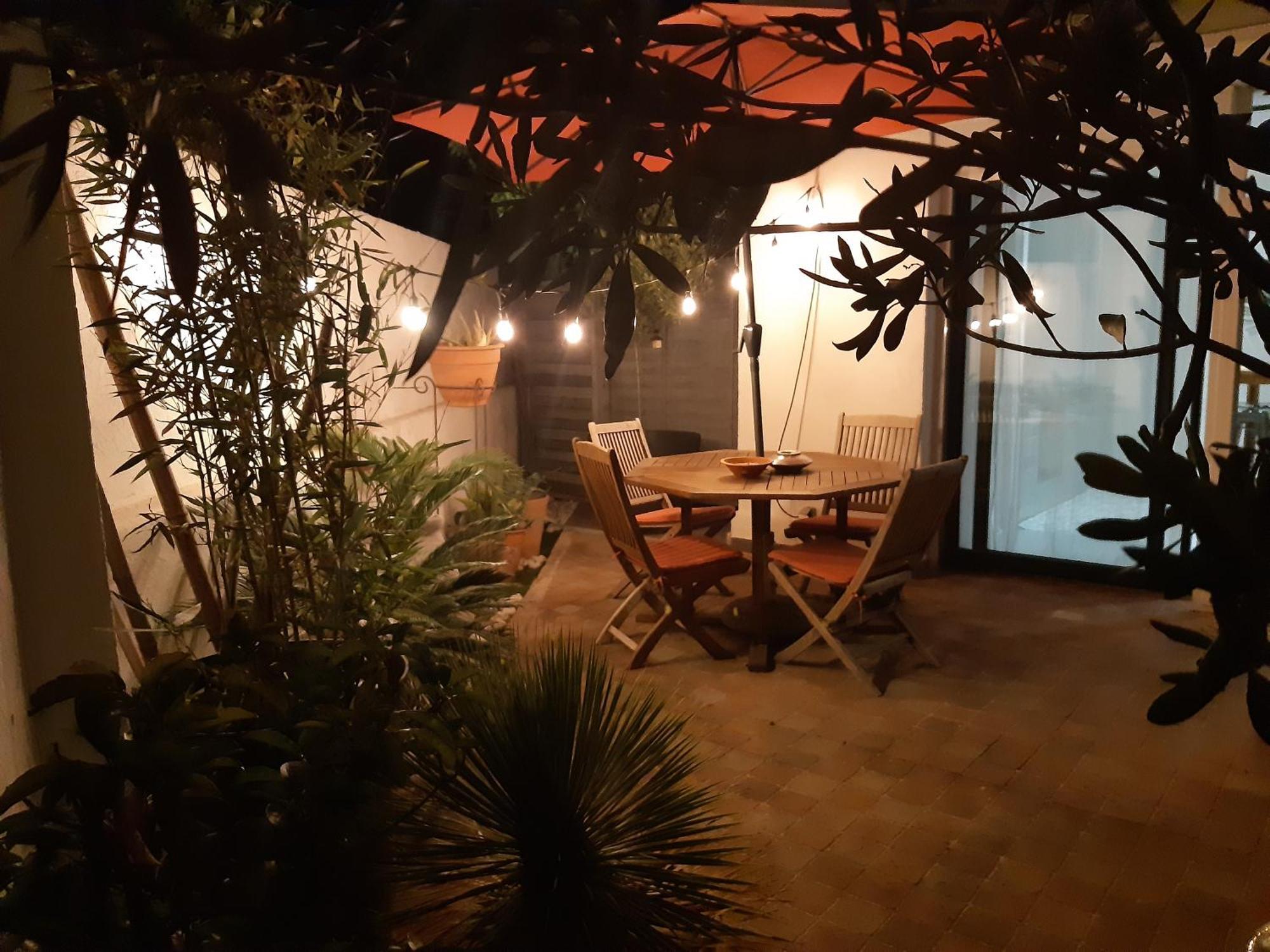 Grand Studio Avec Patio Marseille Ngoại thất bức ảnh